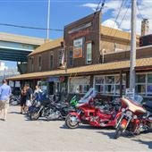 Knuckleheads Saloon