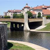 Country Club Plaza