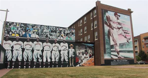 Buck O'Neil Mural