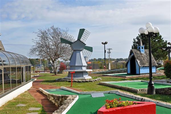 Cool Crest Family Fun Center